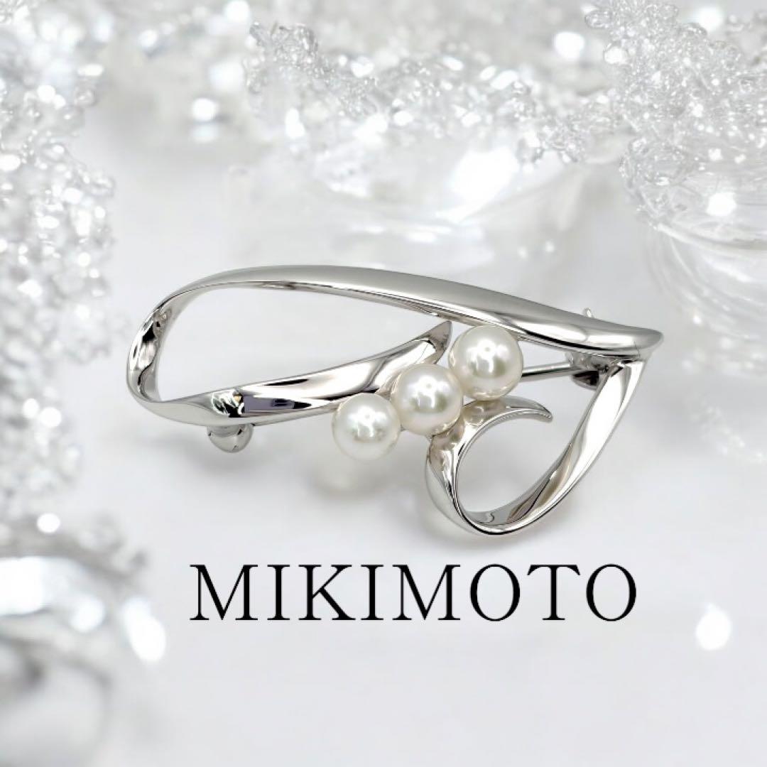 【にゃんこ】 2点セットミキモト シルバー 3珠 ブローチ、ネックレス MIKIMOTO（ミキモト） ネックレス ブローチ 花 フラワー パール 7.2mm