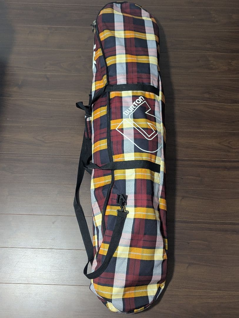 Burton 156スノーボードケース　バッグ　チェック柄　レッド　赤　イエロー Burton Space Sack Snowboard Bag | Travel & Luggage | Burton.com