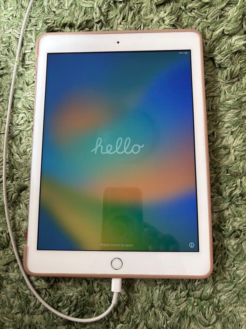 値下げましたApple iPad 本体第5世代　32G バッテリー残量100% Amazon.co.jp: 【整備済み品】 Apple iPad (第5世代) Wi-Fi +