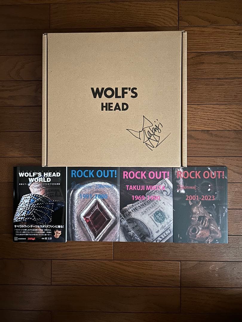 WOLF'S HEAD 写真集 Amazon.co.jp: WOLF'S HEAD WORLD 貴重なヴィンテージからオリジナル
