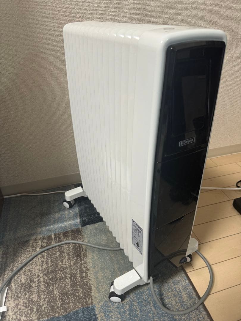Dimplex オイルフリーヒーター 白色  元値: 3.8万円 Dimplexページ