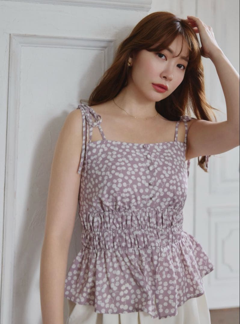 Herlipto Cherry Pattern Strap Top Sサイズ Cherry Pattern Strap Top