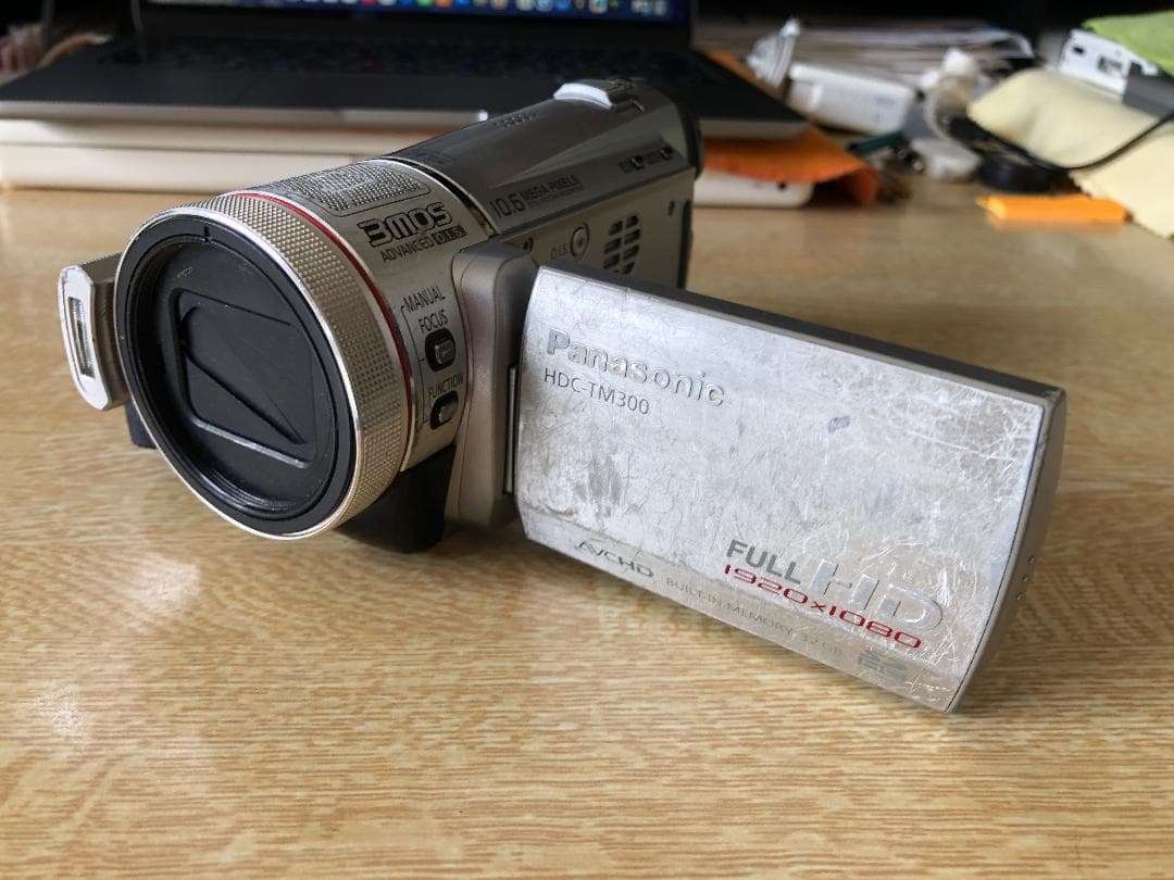 PANASONIC HDC-TM300 - メルカリ