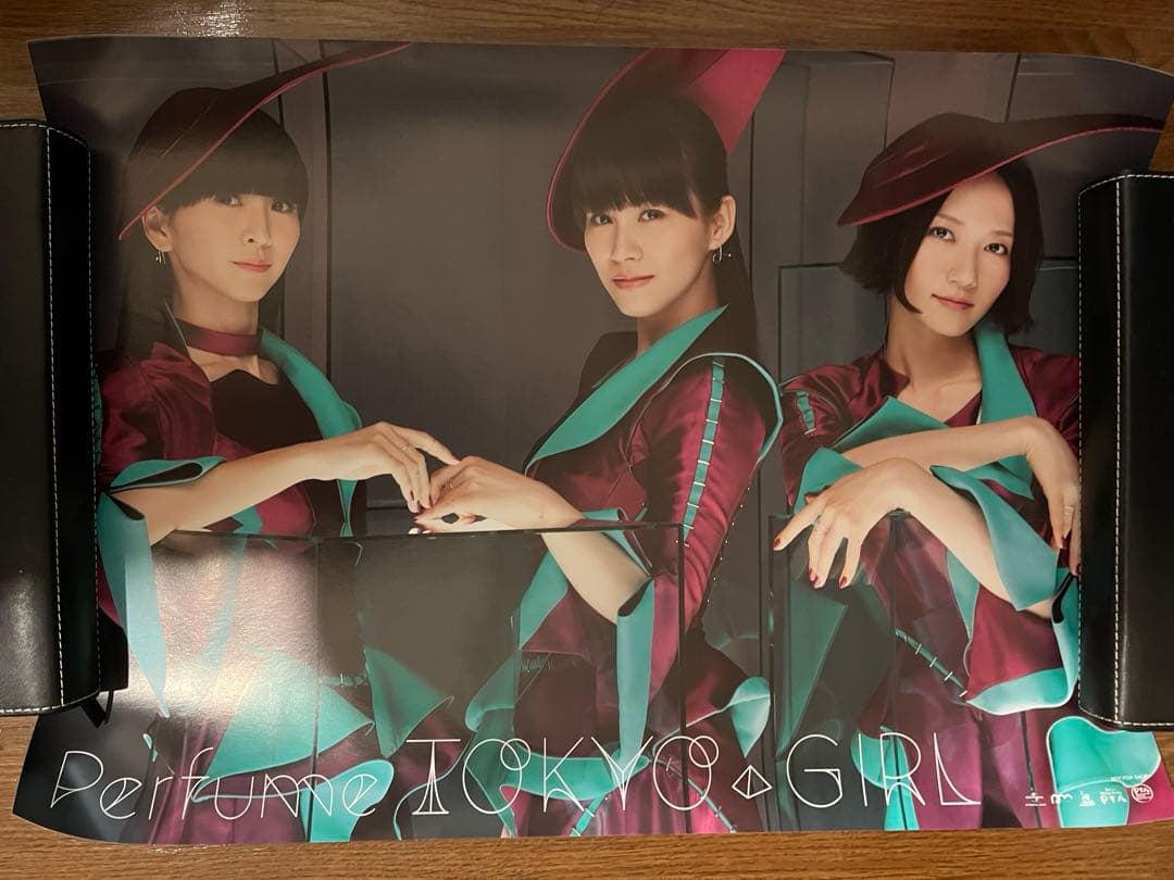 K*o様 【非売品】15枚 Perfume ポスターセット - メルカリ