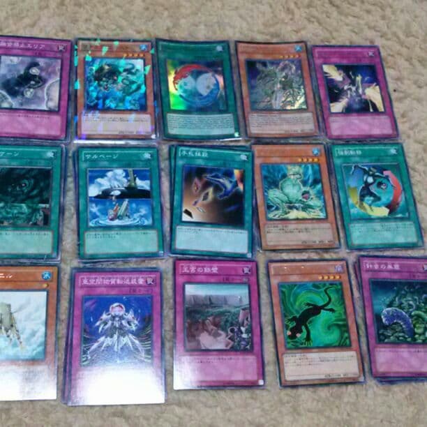 遊戯王 引退 バラOK 遊戯王 引退品 vol.1 初期 復刻 コンプリート ファイル 未開封パック
