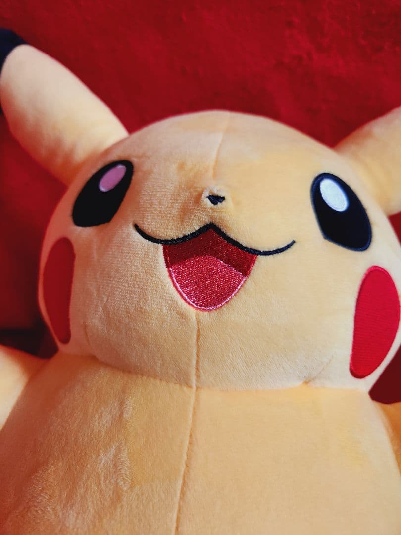 ポケモン ぬいぐるみ 等身大 ピカチュウ ポケモンセンター 2016 - メルカリ