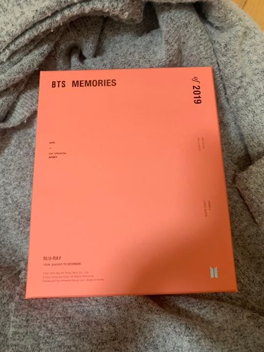 BTS MEMORIES OF 2019 メモリーズ  Blu-ray Amazon.co.jp | BTS MEMORIES OF 2019 (Blu-ray) (日本語字幕入り) DVD