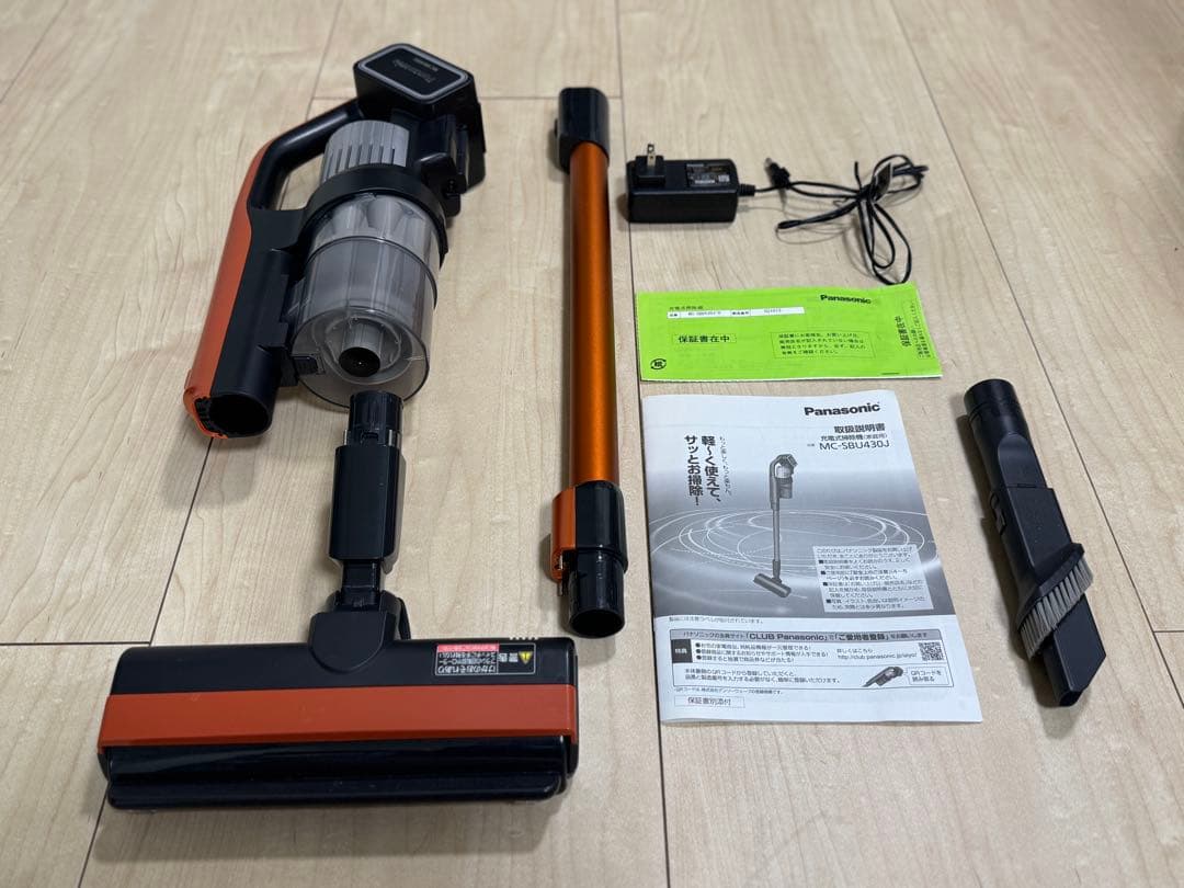 Panasonic コードレススティック掃除機 オレンジ MC-SBU430J 充電式掃除機 パワーコードレス オレンジ MC-SBU430J-D [サイクロン式