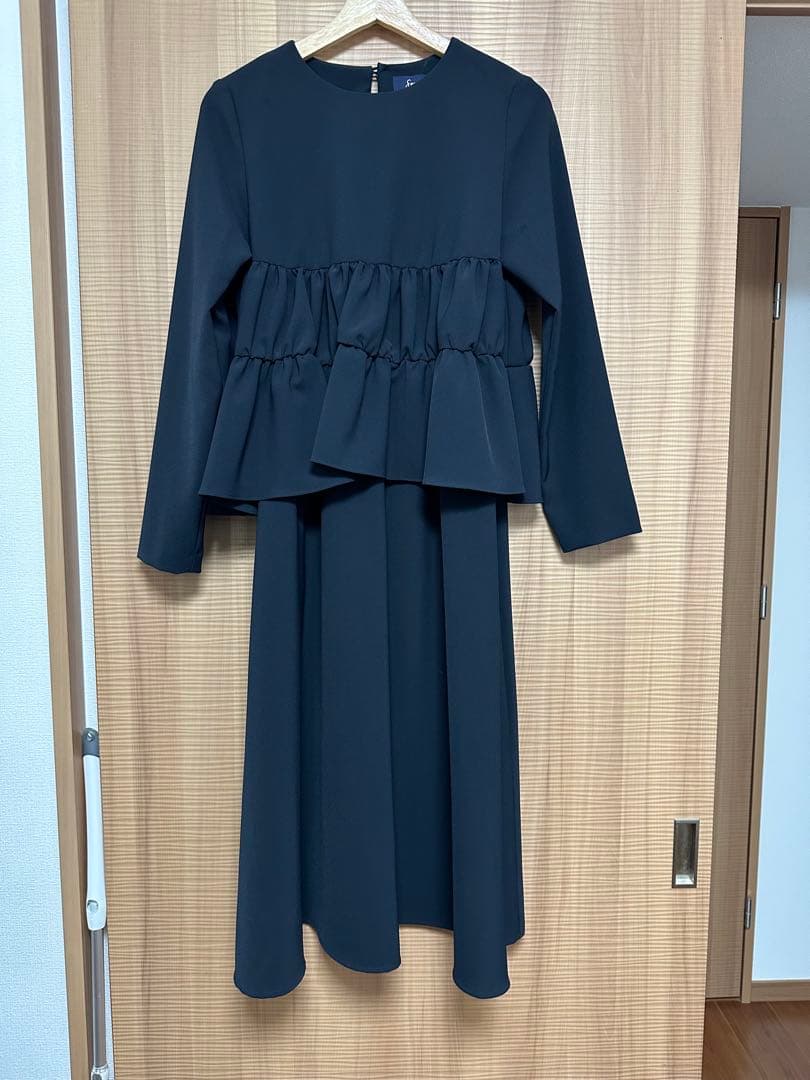 SONO★フリルネイビーワンピース Sono（ソーノ） ワンピース 「SONO NAVY」ラッフルフリル レディ