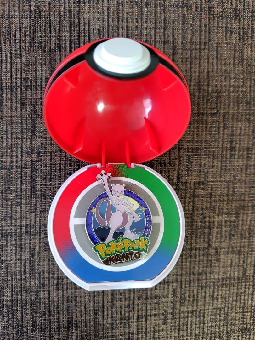 ポケパークカントー ミュウツー ピンバッジ ポケモン ポケパーク