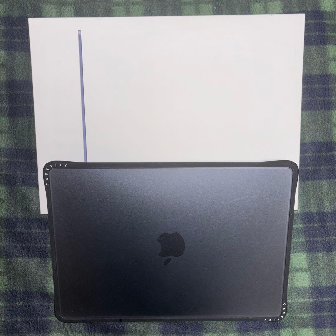 MacBook Air 13インチ Amazon.com: Apple Early 2020 MacBook Air with 1.1GHz Intel Core i3