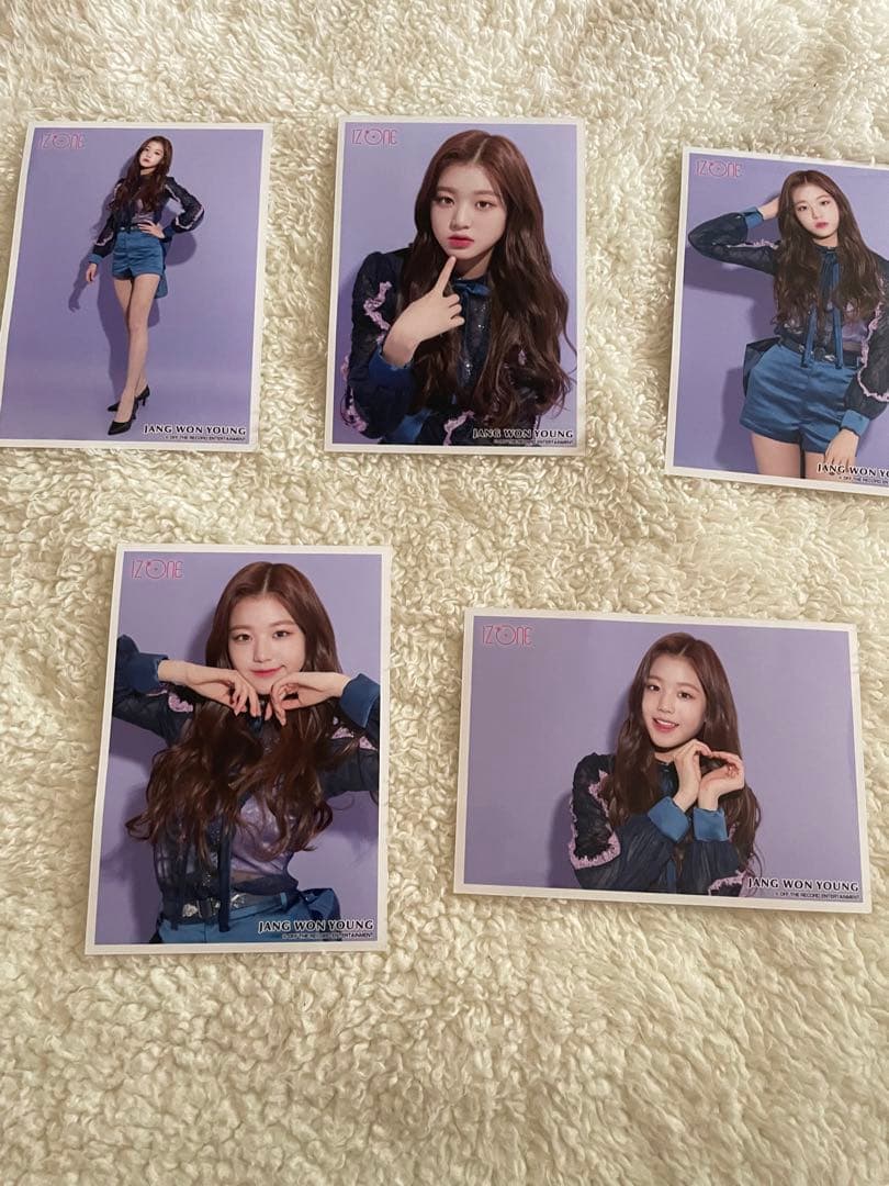 IZ*ONE 会場限定フォトカード IZ*ONE 公式グッズ PHOTOHOLDER SET メンバー別Ver. ONLINE CONCERT