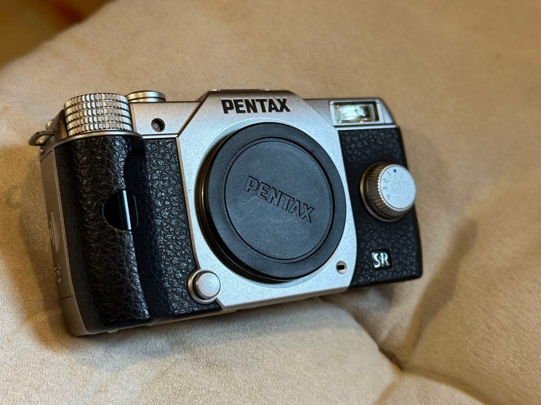 ペンタックス Q10 コンパクトデジカメ ナノ一眼 ペンタックス PENTAX Q10 /monox デジカメ 比較 レビュー