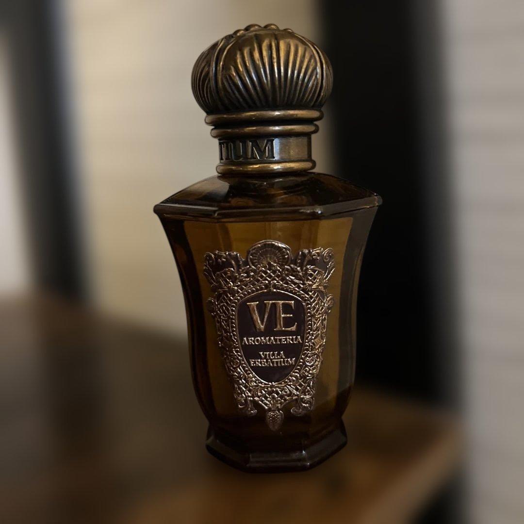 VE Aromaternia 香水 ブラウン 2021年製 センセーション白ラベル720ml + オリジナル香水セット – UTAGE