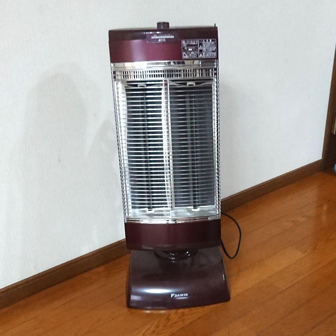 ダイキン 遠赤外線暖房機 S.Kjapan 電気ストーブ 遠赤外線 ストーブ 人感センサー 首振り角度