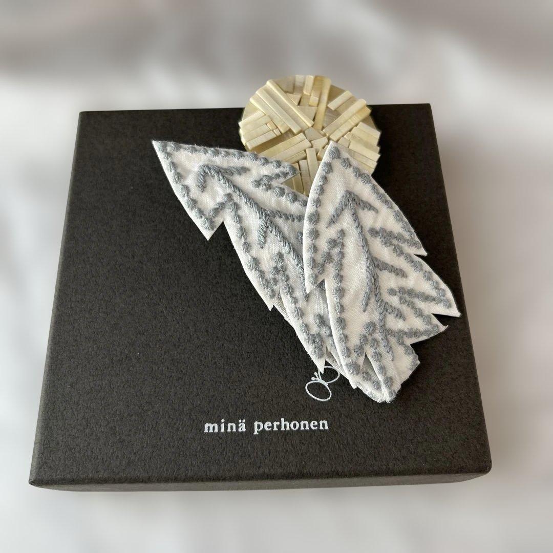 ミナペルホネン tanpopo タンポポ　ブローチ　正規品 mina perhonen - ミナペルホネン / tanpopo ブローチの通販 by ぽぴ's