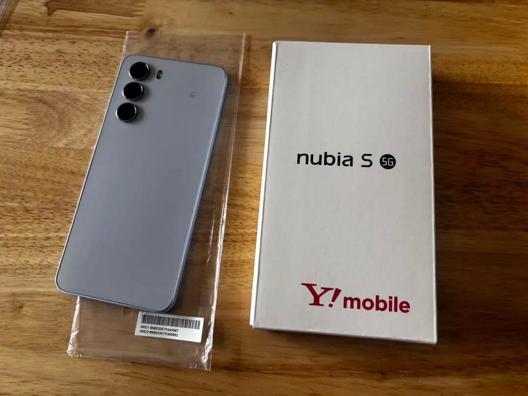 nubia 5G スマートフォン本体 ZTEの折りたたみスマホ「nubia Flip 2」は激安だが使い勝手が良く機能