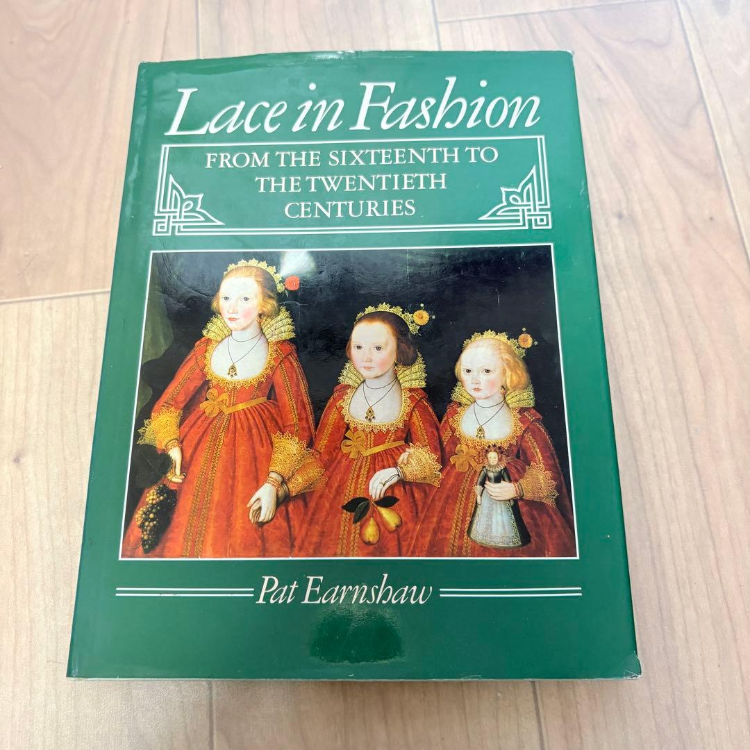 【洋書】Lace in Fashion by Pat Earnshaw The identification of lace : Earnshaw, Pat : Free Download, Borrow