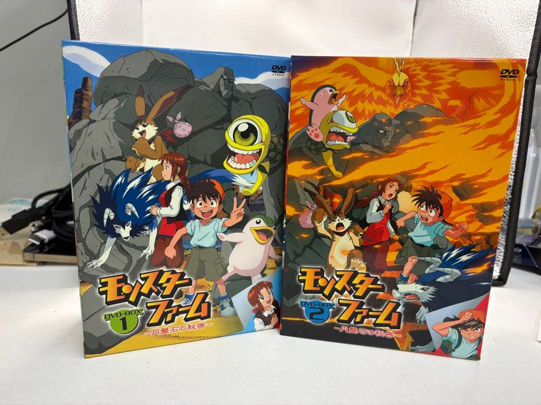 モンスターファーム　DVD セット 円盤石の秘密　携帯ストラップ付き Amazon.co.jp: モンスターファーム 円盤石の秘密 [レンタル落ち] 全8巻