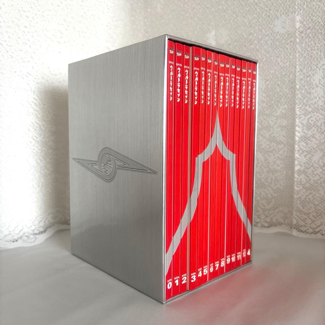 初回生産限定】DVDウルトラセブン コレクターズBOX 全13枚 - メルカリ