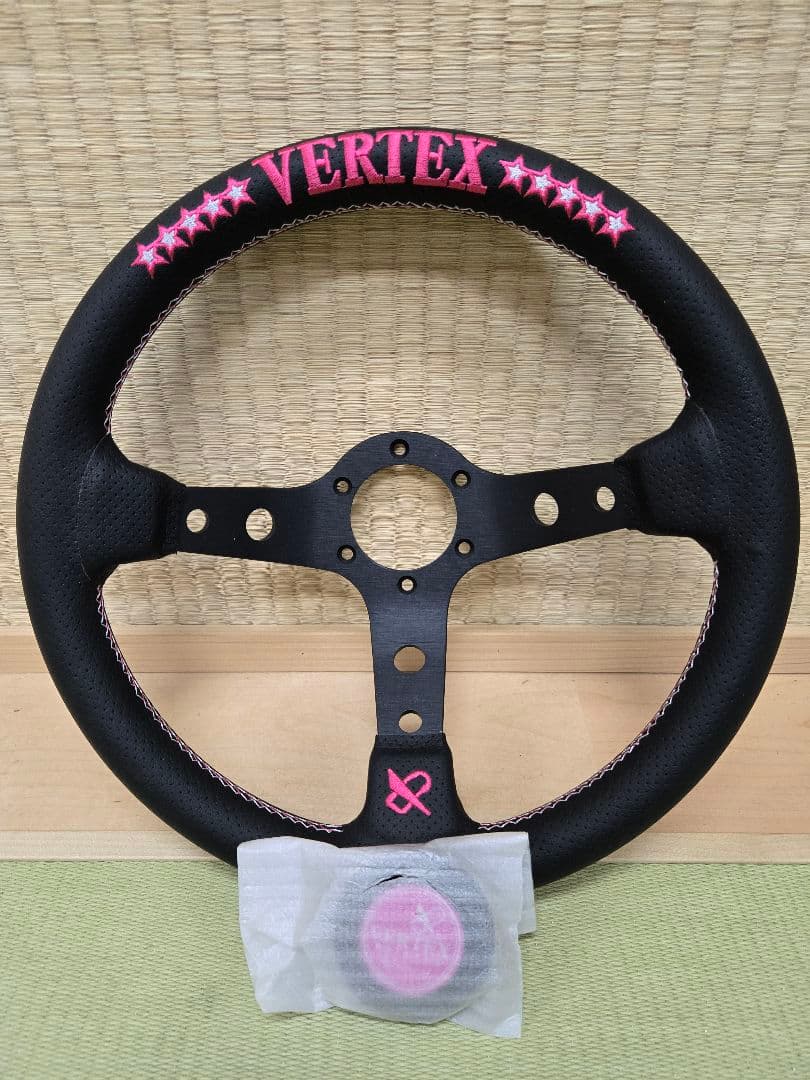 VERTEX ステアリングホイール 黒・ピンク Vertex x NC - 325 FLAT Steering Wheel
