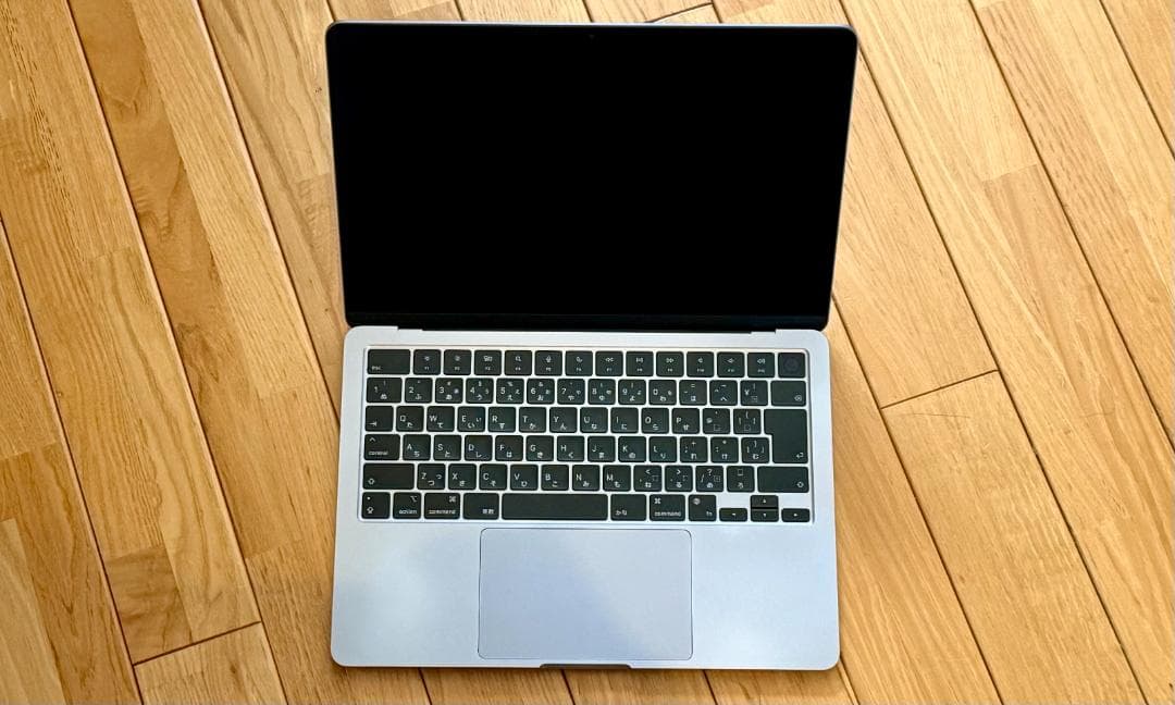 MacBook Air M2 8GB/256GB 整備済 箱・付属品あり Apple認定整備済製品を買う｣という選択をしてみた | ギズモード・ジャパン