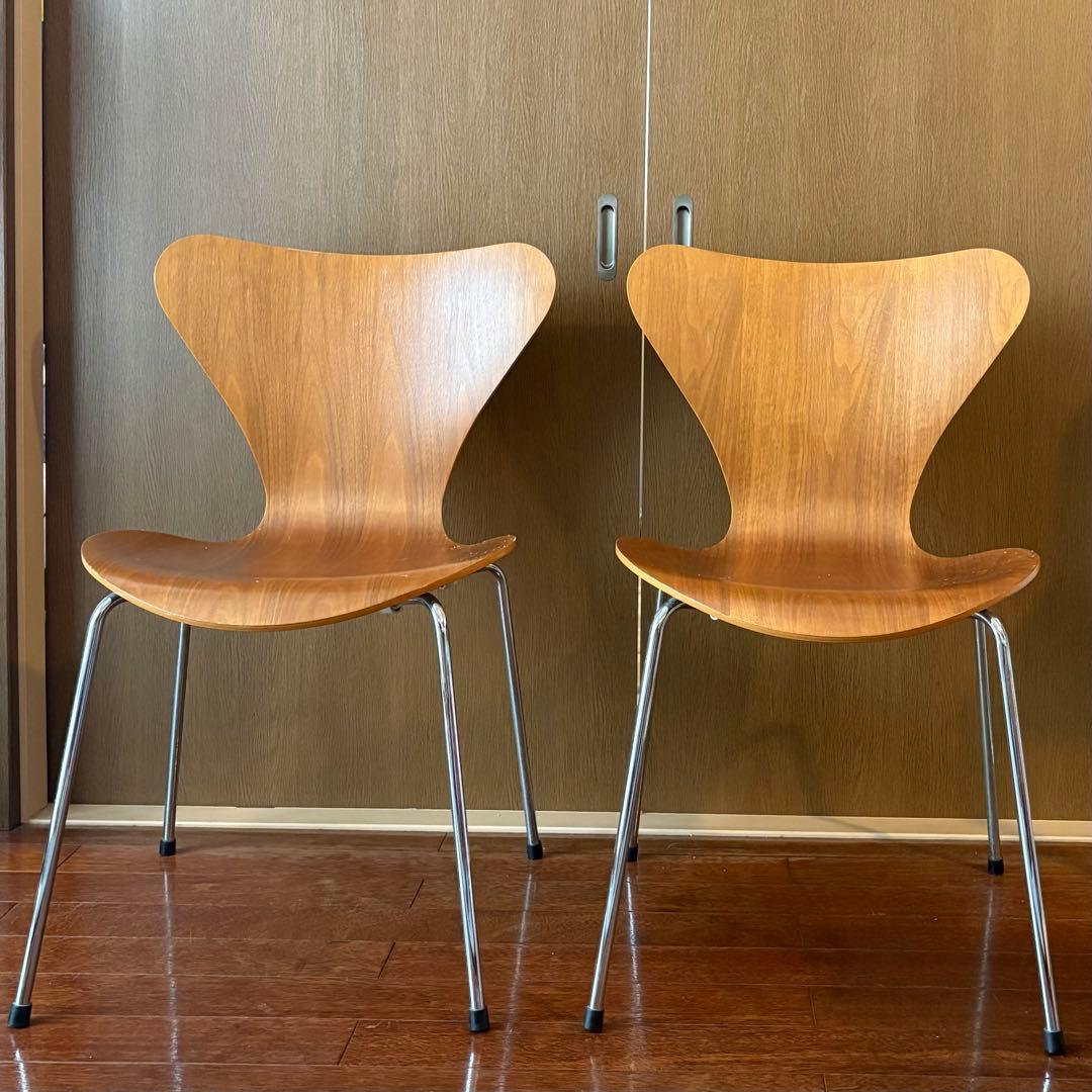 2003製正規品:Fritz Hansen セブンチェア(左) セブンチェア | SEVEN STYLE｜FRITZ HANSEN（フリッツ・ハンセン）正規