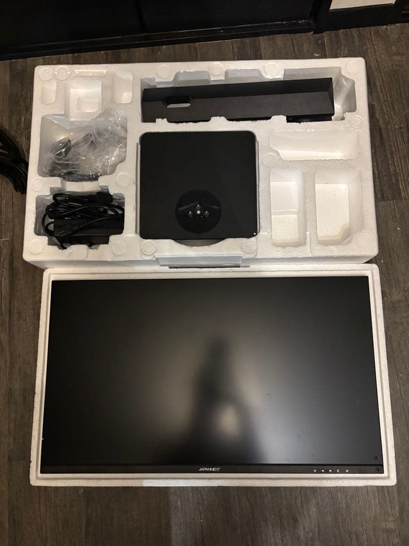 JAPANNEXT 28型 IPS 4K液晶モニター USB Type-C Amazon.co.jp: JAPANNEXT 28インチ IPSパネル搭載 4K(3840x2160)解像度