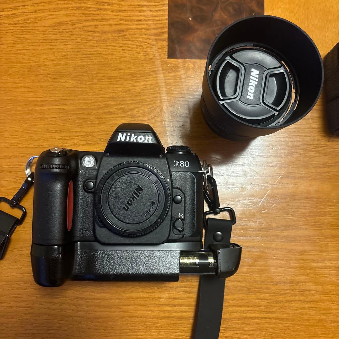 Nikon F80s ➕バッテリー、レンズ Nikon F80s ➕バッテリー、レンズ Nikon F80s ➕バッテリー、レンズ