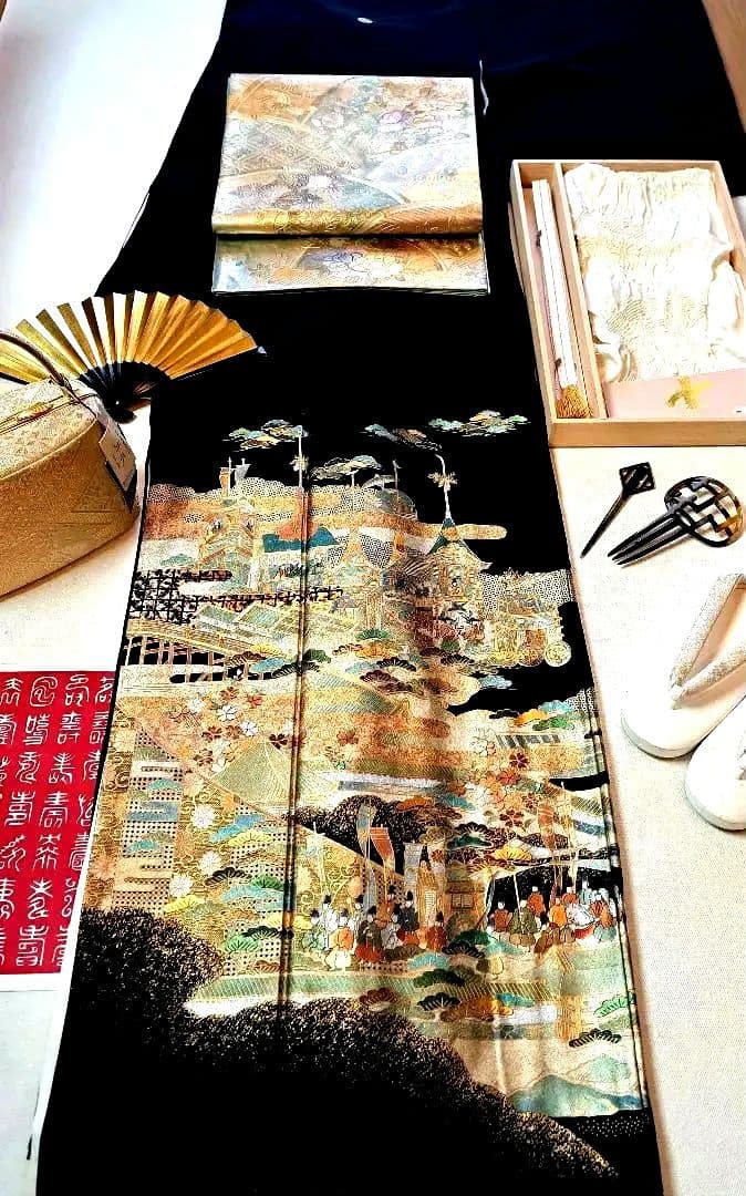 美品❇️豪華黒留袖　作家物螺鈿　古都絵巻 金彩　 比翼仕立て　フルセット SOUBIEN（創美苑） レンタル 黒留袖 フルセット 結婚式 着物 黒 袷