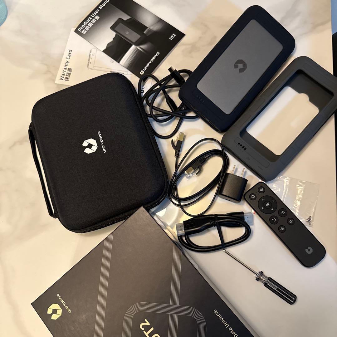 UnifyDrive UT2 ポータブルNAS ユニファイドライブ 海外で話題沸騰！手のひらサイズの16TBストレージ「UnifyDrive UT2」が
