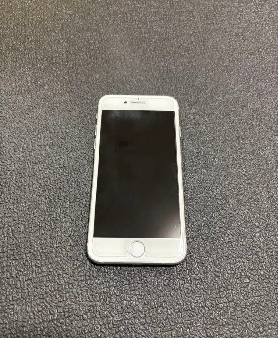 iPhone 8 64GB SIMロック シルバー iPhone 8 64GB シルバー SIMロック無し - メルカリ