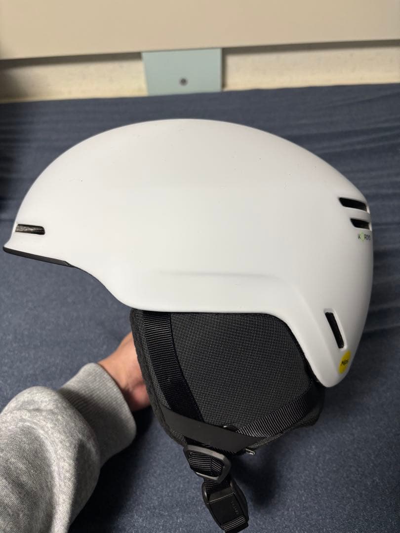 美品 SMITH Method Pro ホワイト ヘルメット Mサイズ 25-26 SMITH ヘルメット スミス Method Pro メソッドプロ [MIPS ASIA