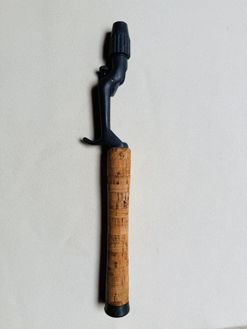 フェザーウェイト　チャンピオングリップ　セミダブルハンドル Featherweight Champion Grip Bait Casting Rod Handle Cordell Rubber