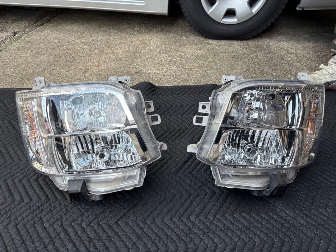 ハイエース200系ワイド3型 ヘッドライトのセット 200系 ハイエース オプション タイプ LED ヘッドライト ヘッドランプ
