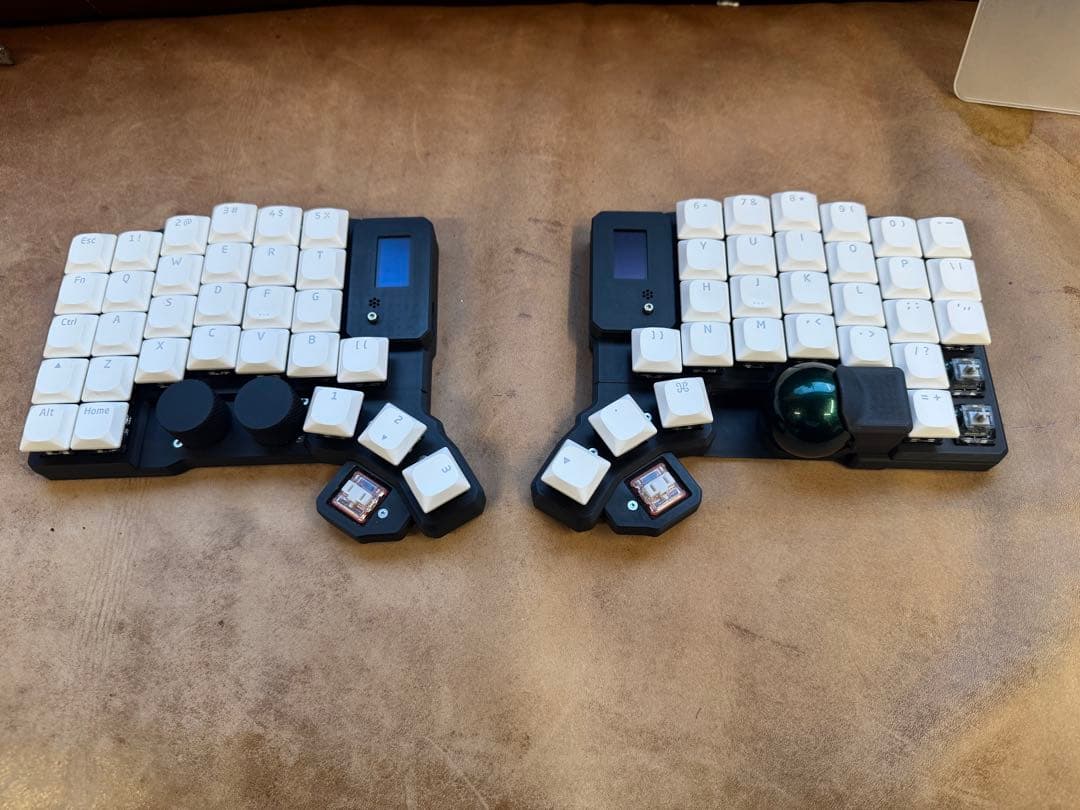 分割キーボード mtk64e 有線 自由な操作の極致：トラックボール内蔵の分割キーボードが最高です