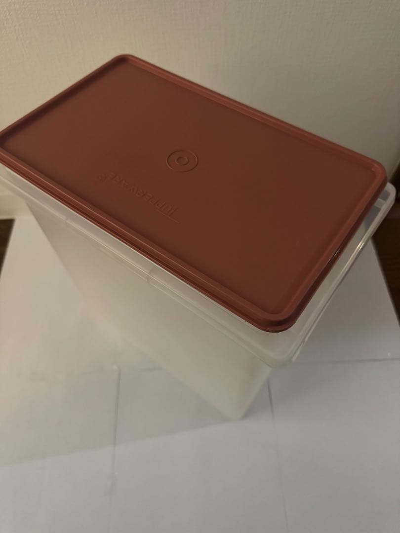 Tupperware タッパーウェア 10キロキーパー 長方形 - メルカリ