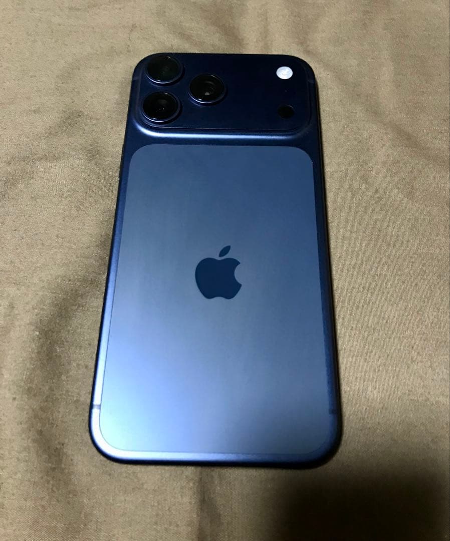 【割れあり】iPhone17 Pro Max 512GB Apple iPhone 17 Pro Max 512GB MFYD4JA コズミックオレンジ【お
