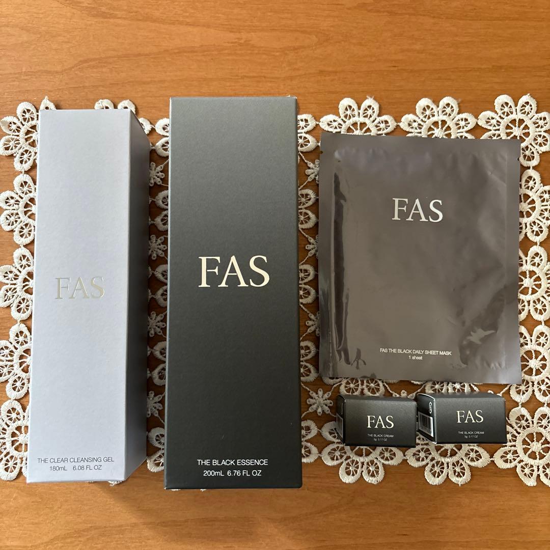 ⭐︎FAS⭐︎ブラックエッセンス・クレンジングジェル・クリーム・マスク シロク FAS ザ クリア クレンジングジェル ブラック エッセンス