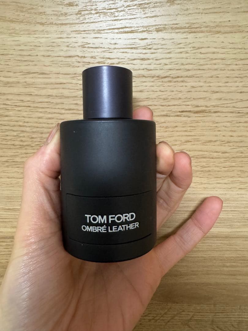 TOM FORD OMBRÉ LEATHER 100ml トムフォード Amazon.com : Tom Ford Ombre Leather Parfum 3.4 oz / 100 ml Spray