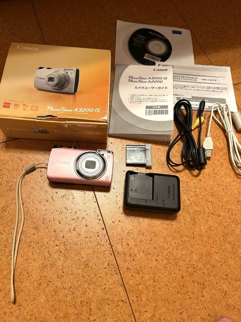 【美品】Canon PowerShot A3200 IS ピンク Canon PowerShot A3200 IS - CNET
