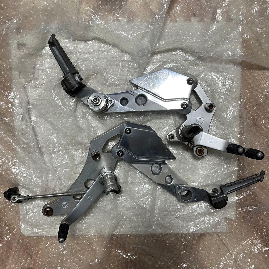 ゼファー750 BEET スーパーバンクステップ 絶版 バック ビート ハイパー 楽天市場】ゼファー750 beet バックステップの通販