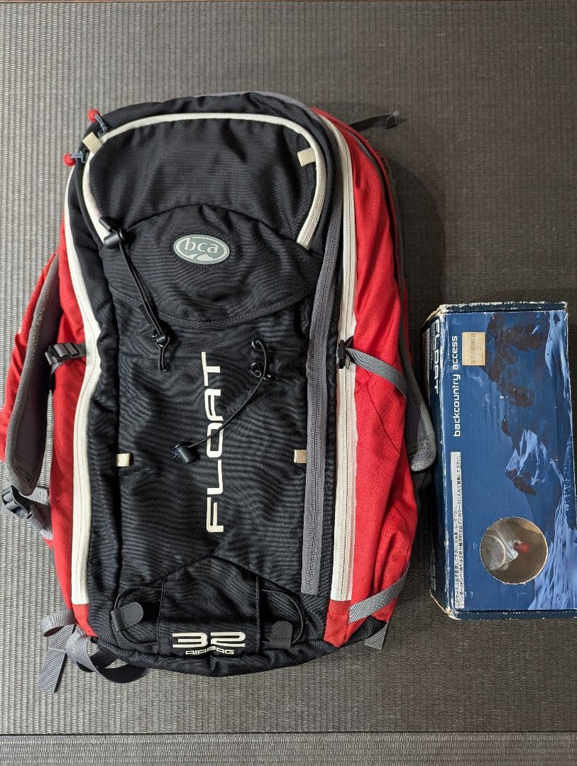 bca　ビーシーエー FLOAT 32 フロート エアバッグ 32　ボンベセット BCA Float 32 Avalanche Airbag – Cripple Creek Backcountry
