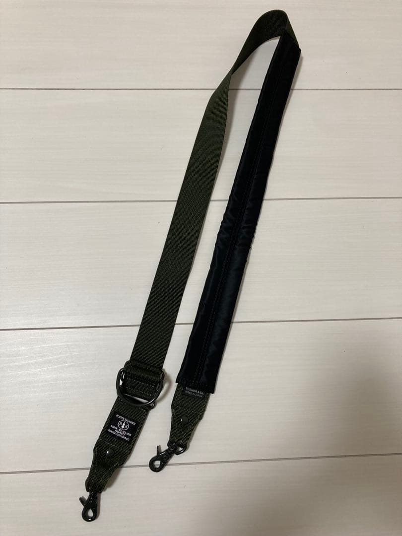 PORTER EXCHANGE ブラックグリーン　ストラップ PX TANKER(PXタンカー) CARRYING EQUIPMENT STRAP 40 | 吉田カバン