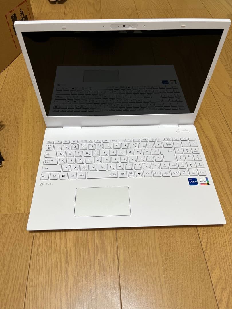 NEC ノートPC Windows11 ほぼ新品 NEC ノートPC 【16インチ/Windows11/Core i7-1355U/メモリ16GB
