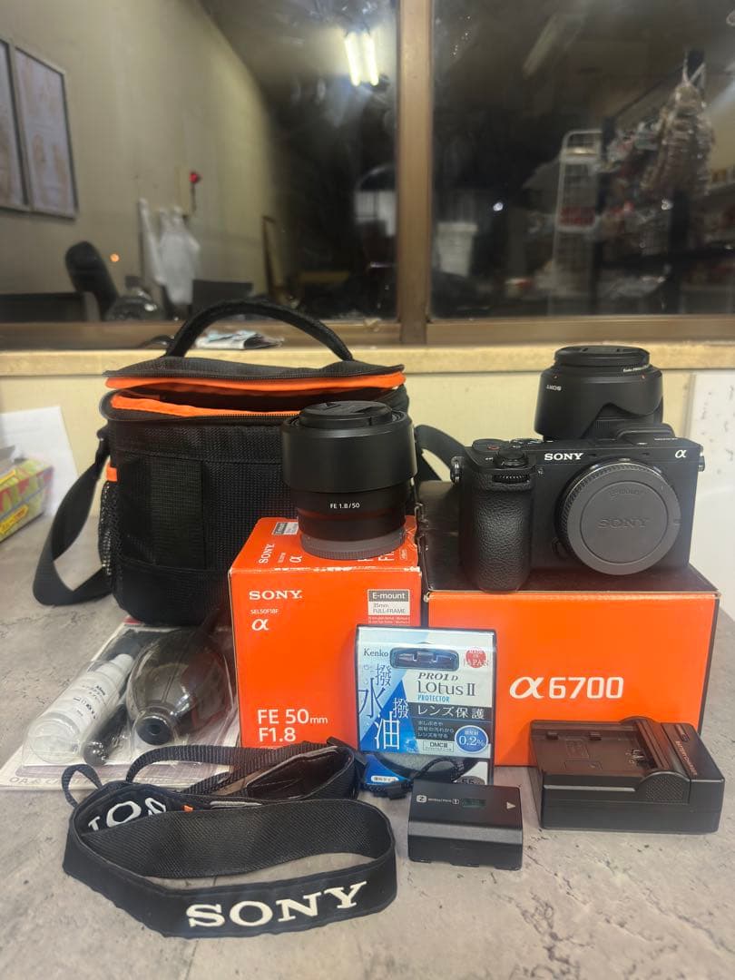 デジタルカメラ Sony a6700 Dodd Camera - SONY A6700 Camera with 18-135mm Kit Lens - Black