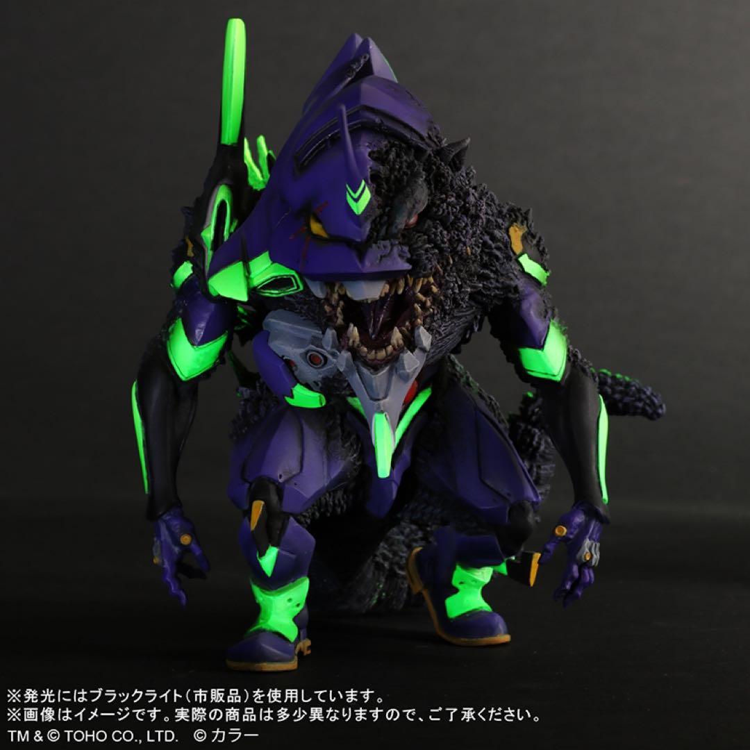 デフォリアル エヴァンゲリオン初号機 “G”覚醒形態 完成品フィギュア　限定版
