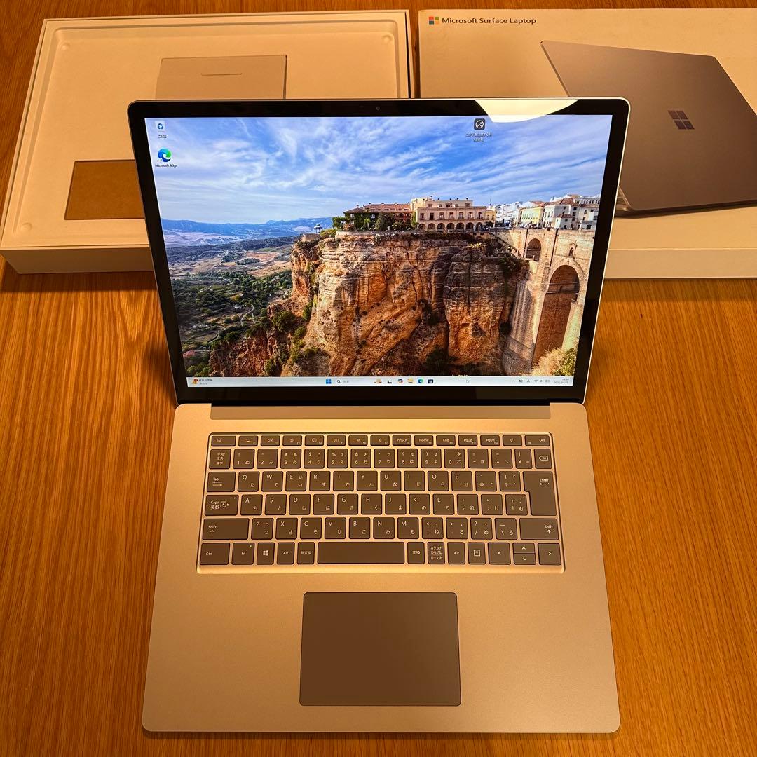 美品 Microsoft Surface Laptop 3 15inch Microsoft Surface Laptop 3 15-inch review: A bigger Surface with