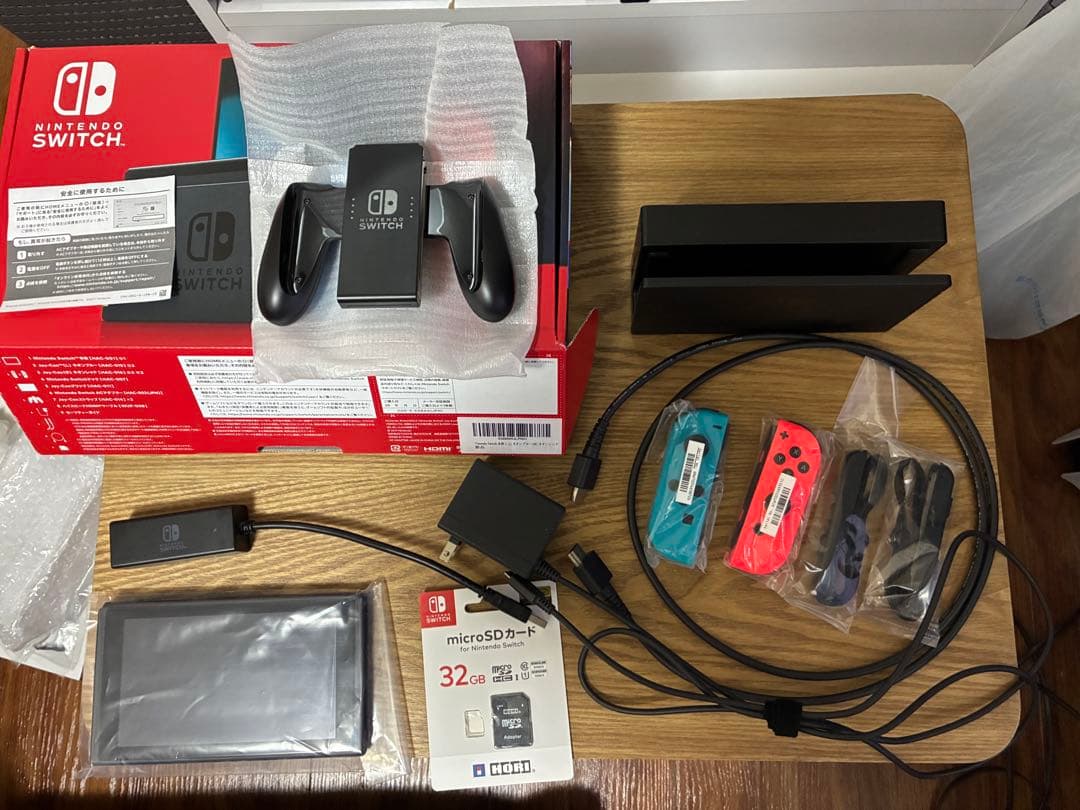 Nintendo Switch 本体 LANケーブルアダプターとsdカード付き g5store_swi-sup-018