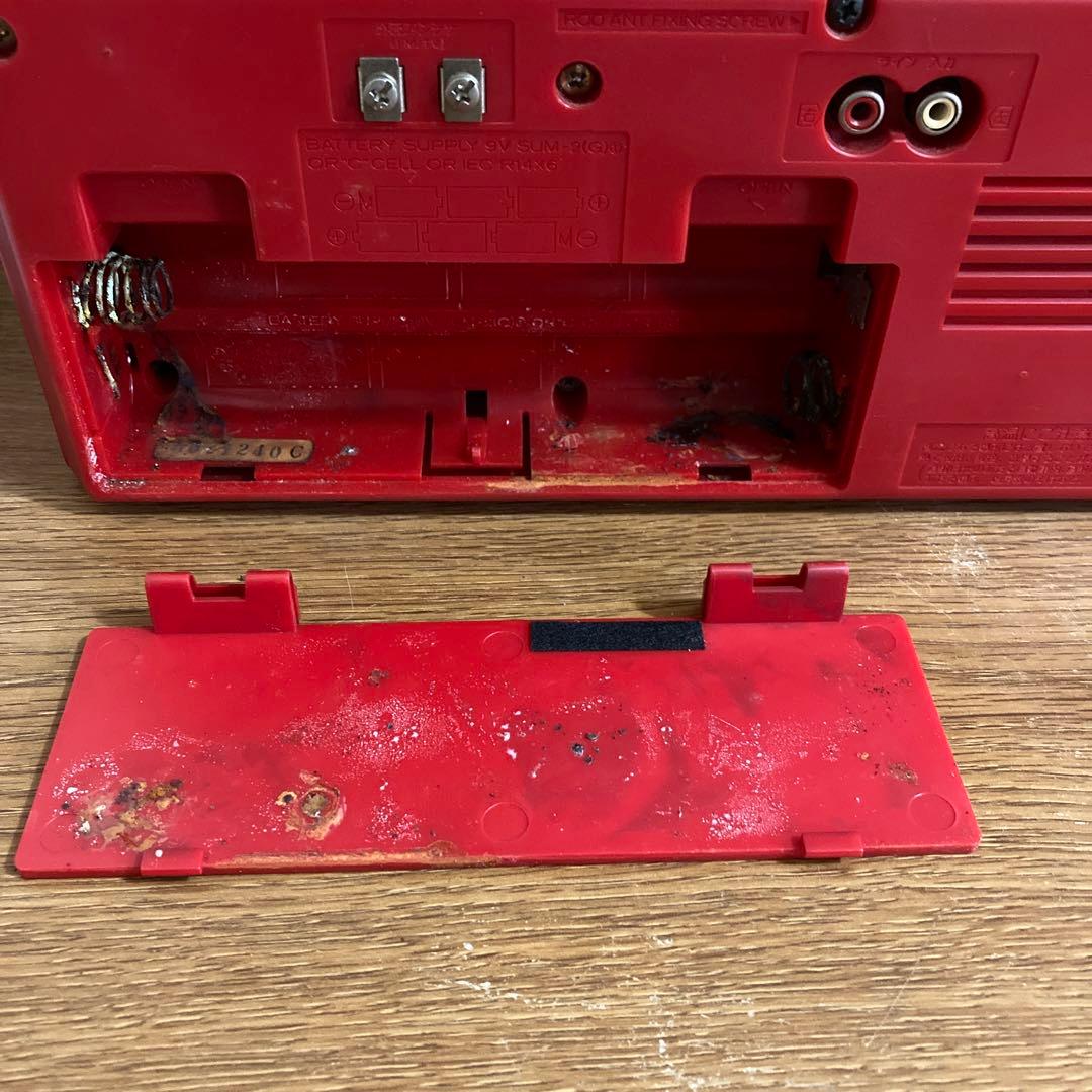 ジャンク品 ダブルラジカセ 赤 HITACHI TV UHF - メルカリ